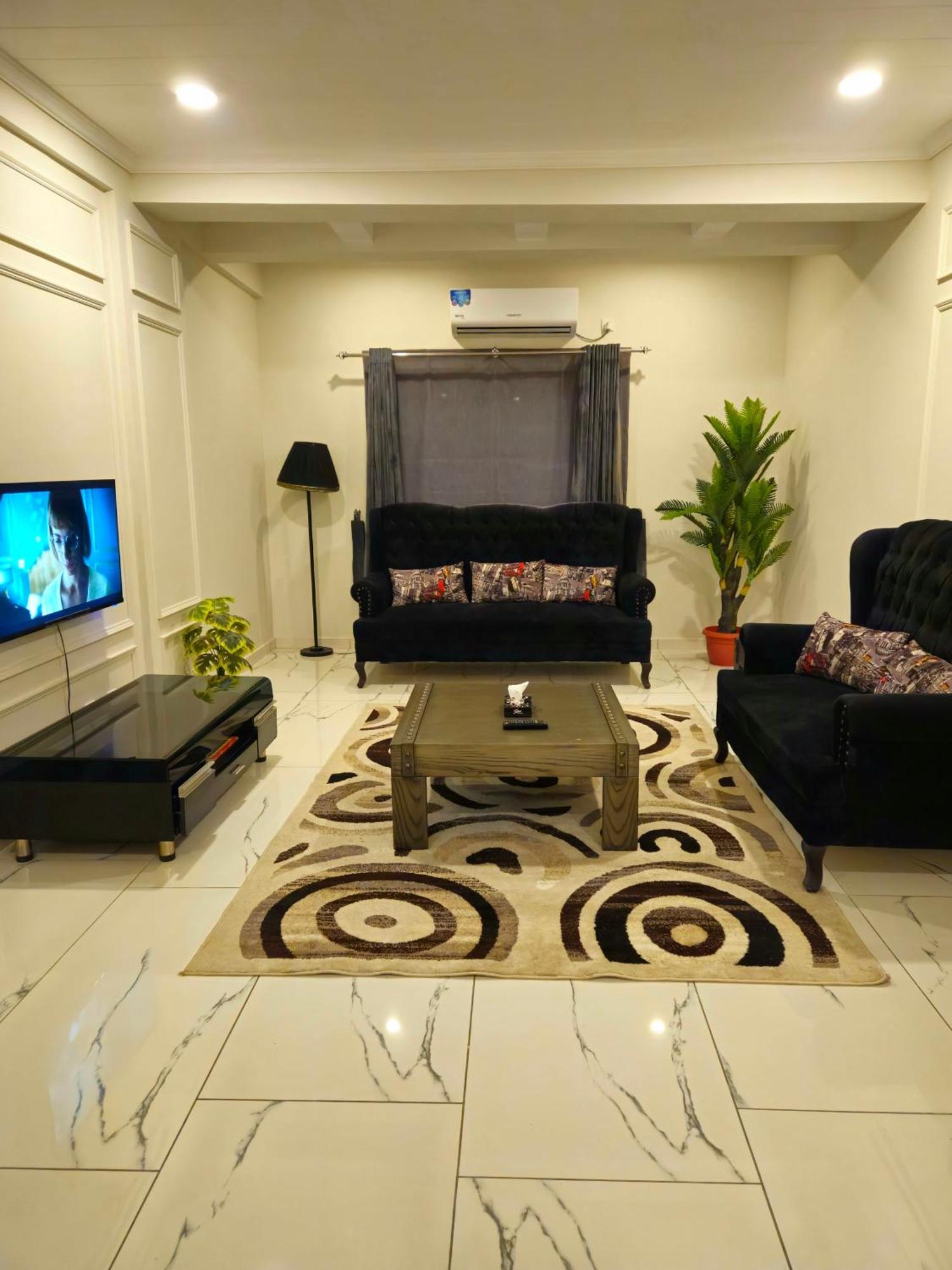 Aesthetic Scenic Luxurious Apartment - Bahria Heights Rawalpindi Exterior foto